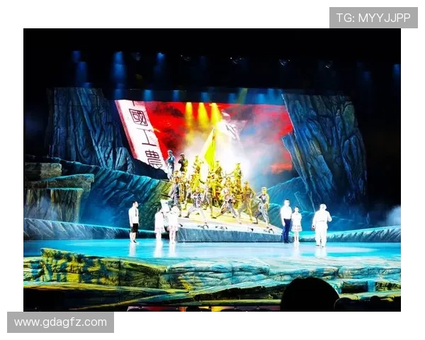 《天地真情》:一部关于爱、牺牲与家国情怀的史诗 《天地真情》:一部关于爱、牺牲与家国情怀的史诗