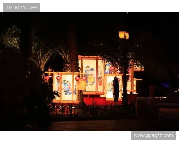 猜灯谜，赏花灯，品年味：央视2012元宵晚会，温情回响的团圆盛宴